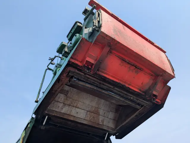 日野 レンジャー TKG-GC7JGAA(2WD)の写真15