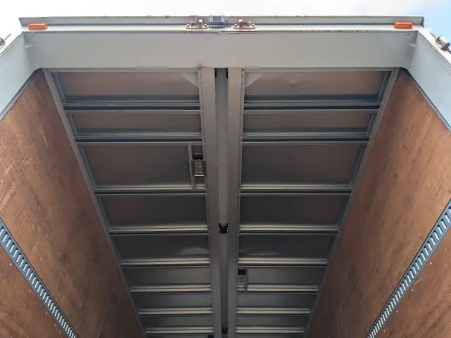 日野 レンジャー TKG-FD9JLAA(2WD)の写真10