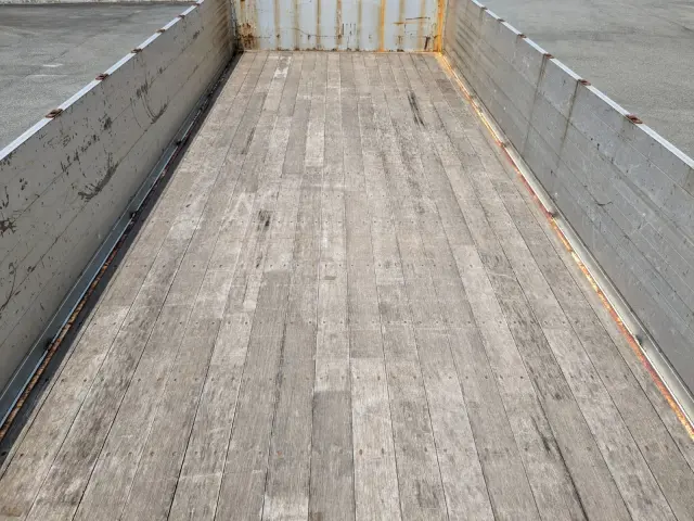 いすゞ フォワード PDG-FTR34S2(2WD)の写真16