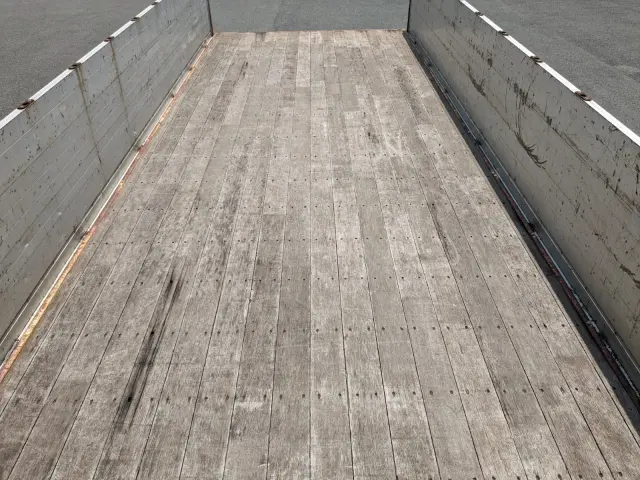 いすゞ フォワード PDG-FTR34S2(2WD)の写真18