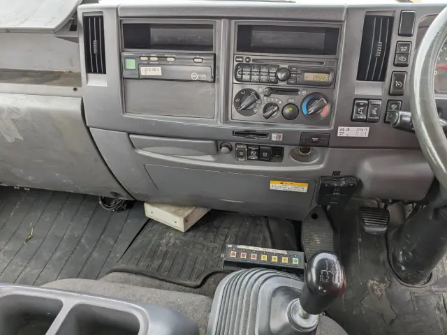 いすゞ フォワード PDG-FTR34S2(2WD)の写真22