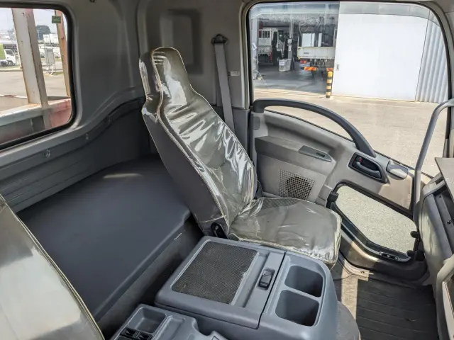 いすゞ フォワード PDG-FTR34S2(2WD)の写真25