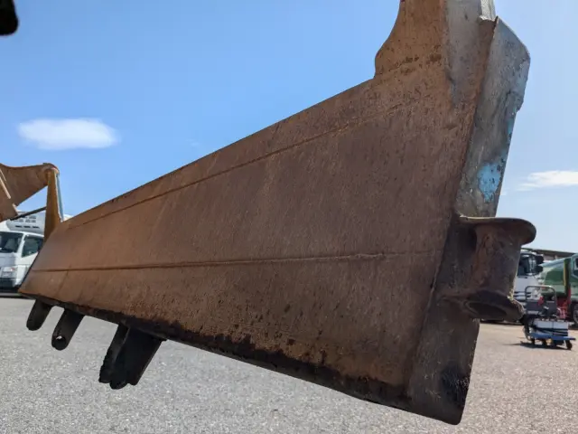 UD コンドル TKG-MK38L(2WD)の写真11