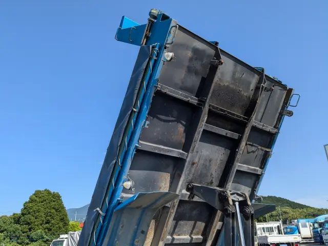 UD コンドル TKG-MK38L(2WD)の写真21