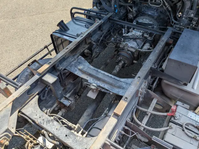 UD コンドル TKG-MK38L(2WD)の写真24