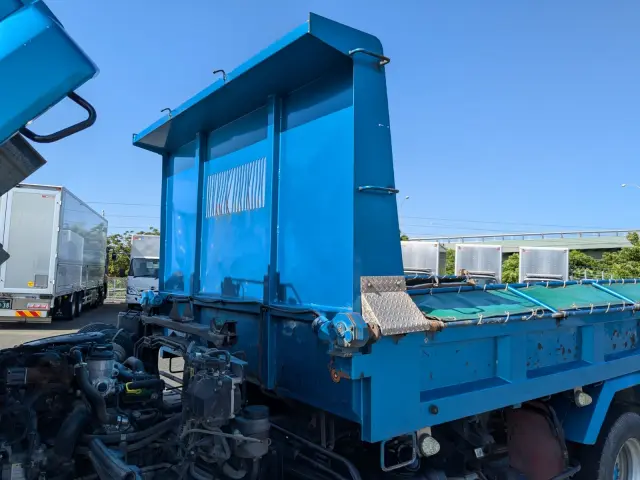 UD コンドル TKG-MK38L(2WD)の写真38