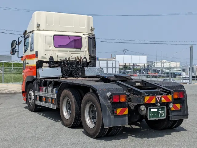 日野 プロフィア QDG-SS1EKDA(6x4)の写真4