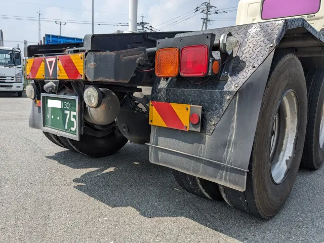 日野 プロフィア QDG-SS1EKDA(6x4)の写真7