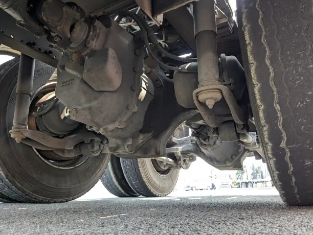 日野 プロフィア QDG-SS1EKDA(6x4)の写真11