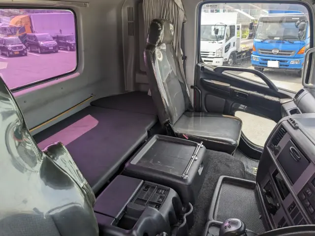 日野 プロフィア QDG-SS1EKDA(6x4)の写真25