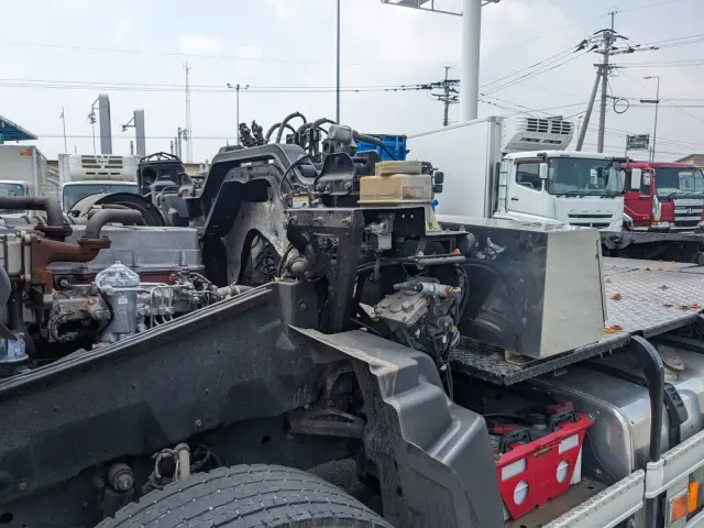 日野 プロフィア QDG-SS1EKDA(6x4)の写真31