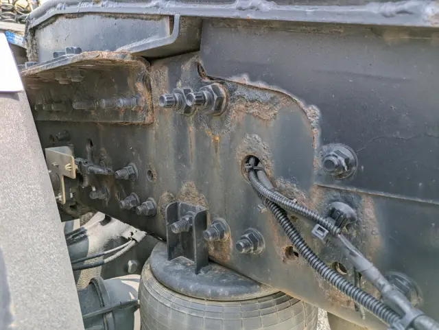 日野 プロフィア QPG-SH1EDDG(2WD)の写真16