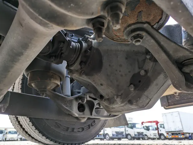 日野 プロフィア QPG-SH1EDDG(2WD)の写真18