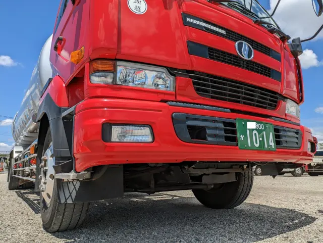 UD クオン KL-CD48J(6x2)の写真4