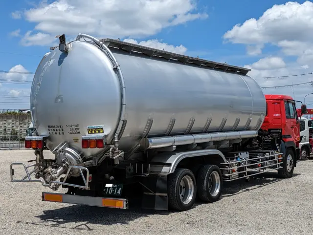 UD クオン KL-CD48J(6x2)の写真8