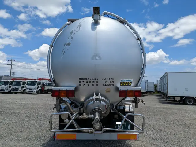 UD クオン KL-CD48J(6x2)の写真10