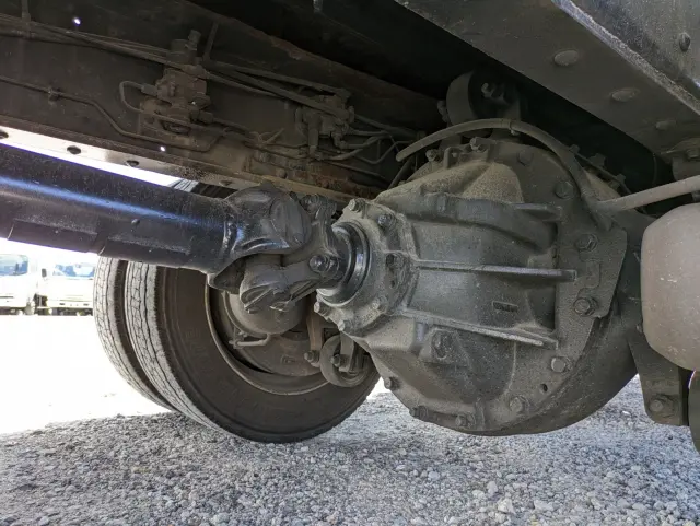 UD クオン KL-CD48J(6x2)の写真16