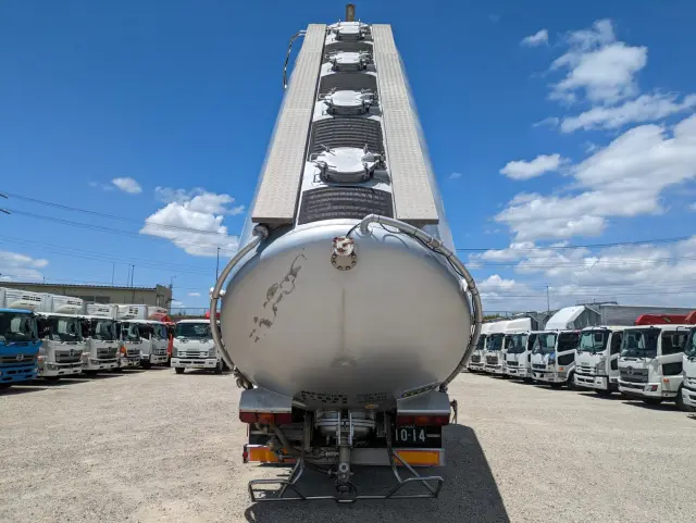 UD クオン KL-CD48J(6x2)の写真25