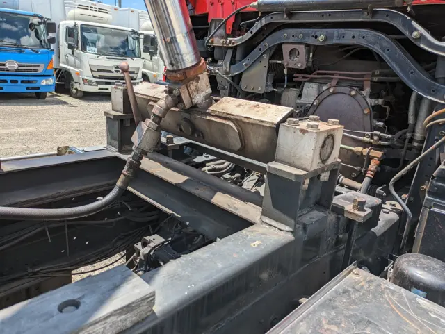 UD クオン KL-CD48J(6x2)の写真28