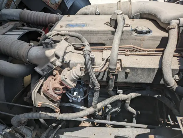 UD クオン KL-CD48J(6x2)の写真34