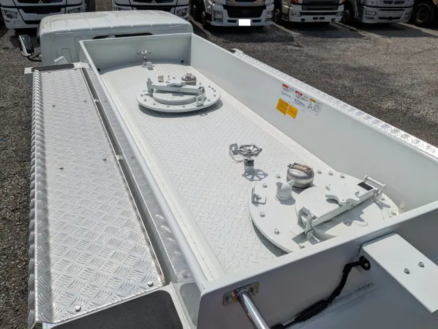 三菱 キャンター 2RG-FEAV0(2WD)の写真12