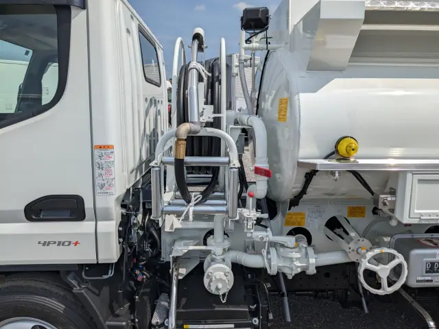 三菱 キャンター 2RG-FEAV0(2WD)の写真24