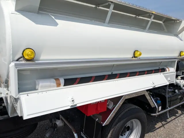 三菱 キャンター 2RG-FEAV0(2WD)の写真31