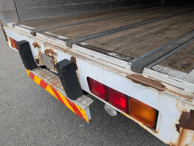 日野 プロフィア QKG-FW1EXBG(8x4)の写真12