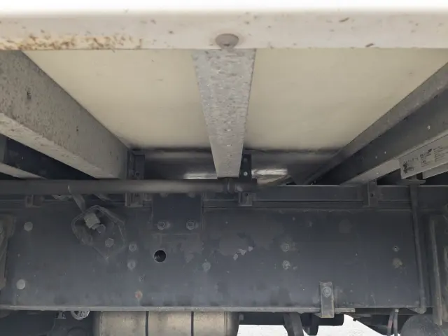 日野 プロフィア QKG-FW1EXBG(8x4)の写真29