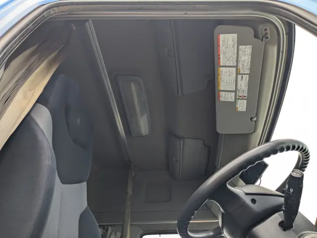 日野 プロフィア QKG-FW1EXBG(8x4)の写真34