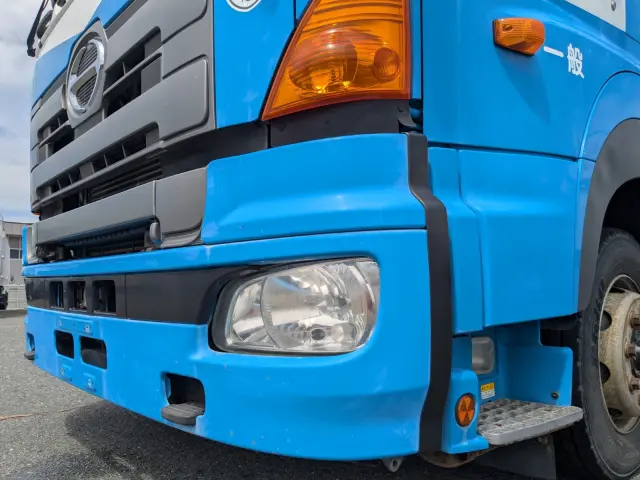 日野 プロフィア QKG-FW1EXBG(8x4)の写真46