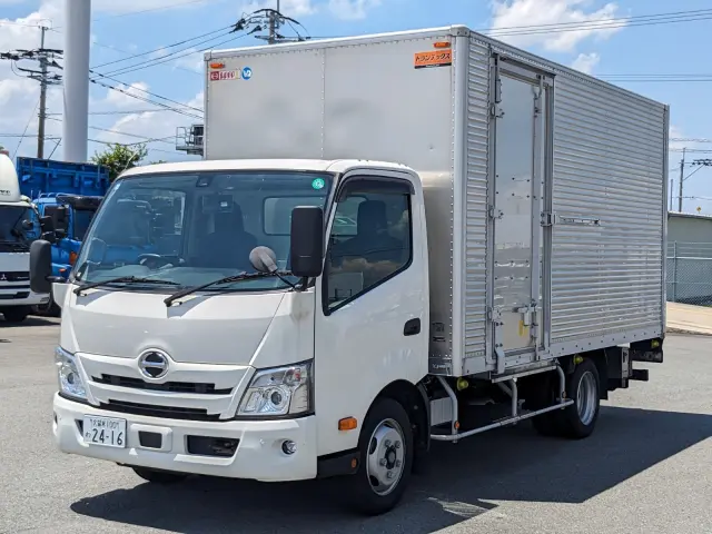 日野 デュトロ 2RG-XZU710M(2WD)の写真1