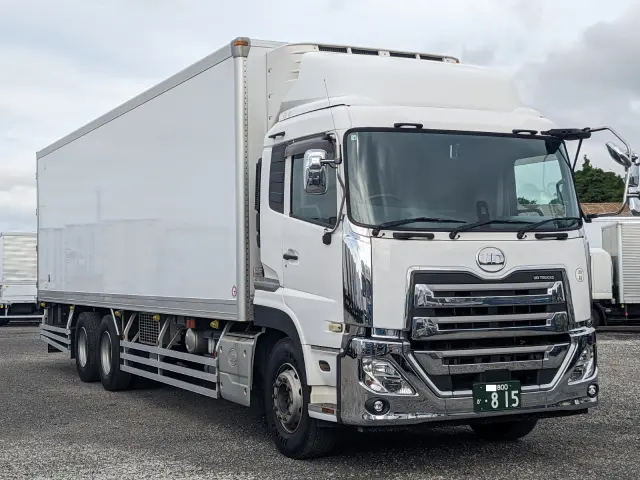 UD クオン 2PG-CD5CA(6x2)の写真3