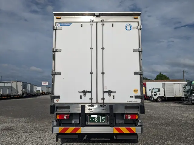 UD クオン 2PG-CD5CA(6x2)の写真6