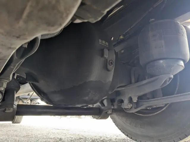 UD クオン 2PG-CD5CA(6x2)の写真32