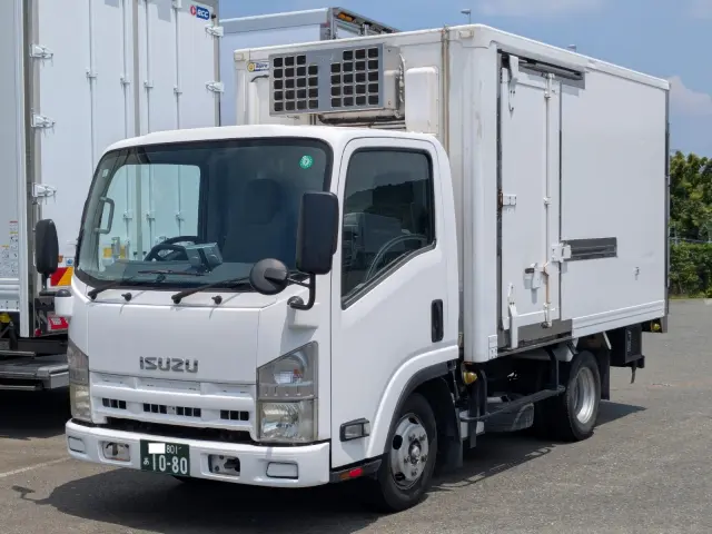 いすゞ エルフ TKG-NLR85AN(2WD)の写真1