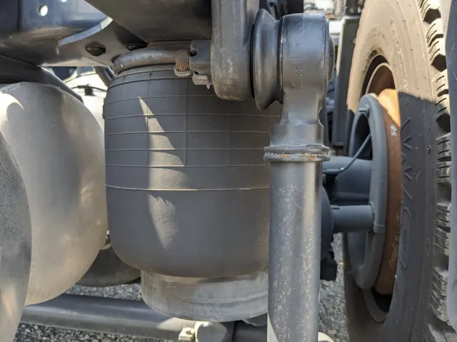 三菱 スーパーグレート 2PG-FP74HDR(2WD)の写真25