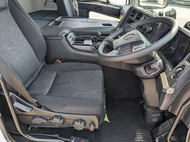 三菱 スーパーグレート 2PG-FP74HDR(2WD)の写真27