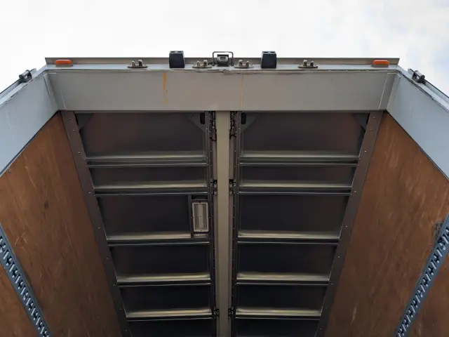 日野 プロフィア QPG-FW1EXEG(8x4)の写真12