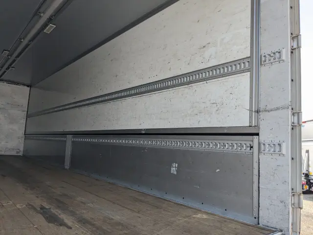 三菱 スーパーグレート QPG-FS64VZ(8x4)の写真20