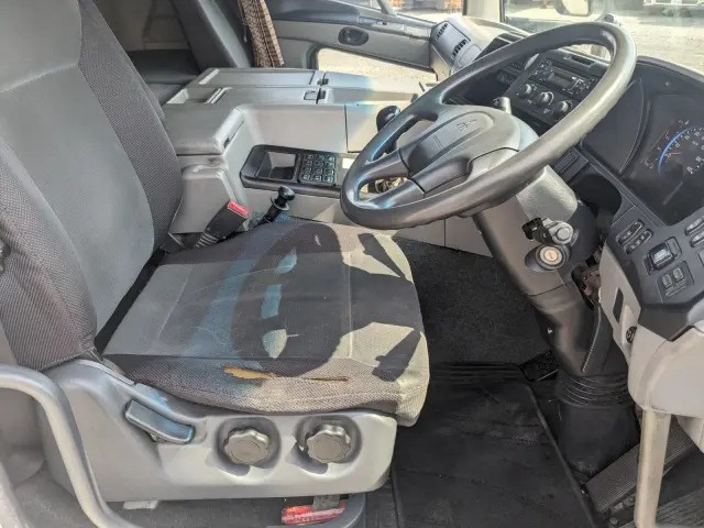 三菱 スーパーグレート QPG-FS64VZ(8x4)の写真38