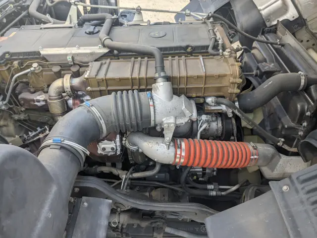 三菱 スーパーグレート QPG-FS64VZ(8x4)の写真49