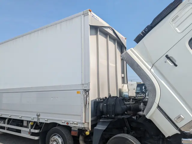 三菱 スーパーグレート QPG-FS64VZ(8x4)の写真50