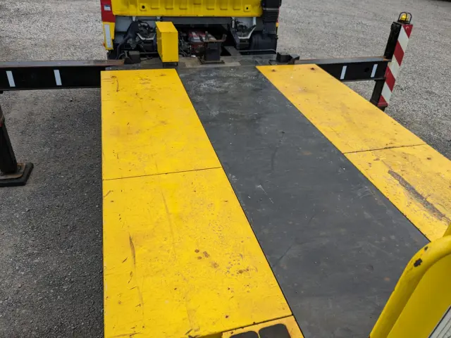 日野 デュトロ TKG-XZU710M(2WD)の写真37