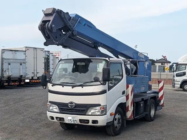 日野 デュトロ BKG-XZU304E(2WD)の写真1