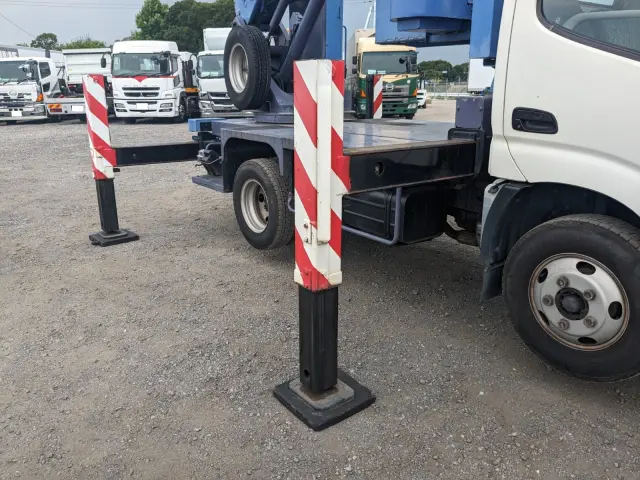 日野 デュトロ BKG-XZU304E(2WD)の写真23