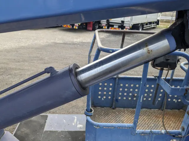 日野 デュトロ BKG-XZU304E(2WD)の写真33