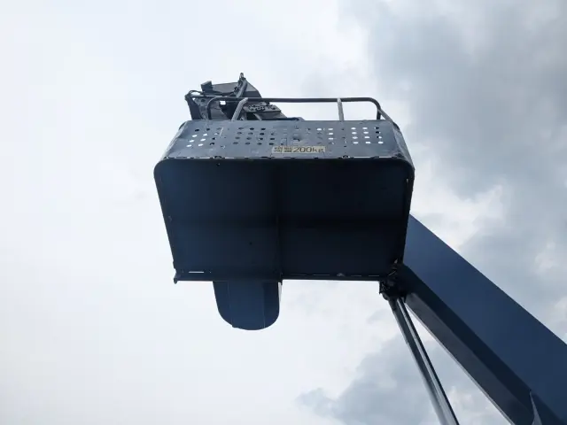 日野 デュトロ BKG-XZU304E(2WD)の写真34