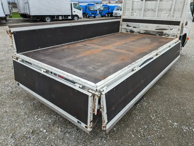 日野 デュトロ 2PG-XZC605M(2WD)の写真17