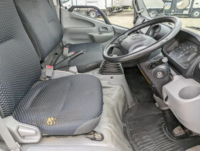 日野 デュトロ 2PG-XZC605M(2WD)の写真26